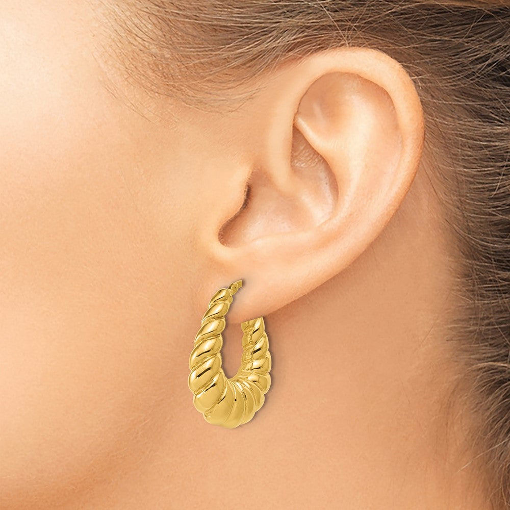 Polished Scallop Oval Hoop Earrings