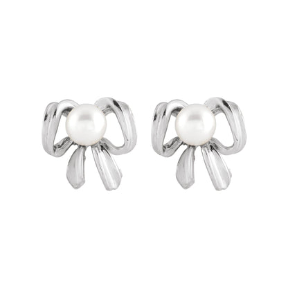 Cultured White Freshwater Pearl Earrings - 4mm, 1.60g