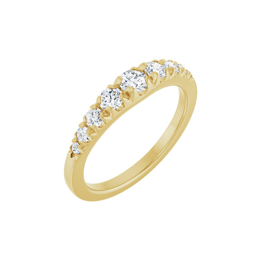 1/2 CTW Natural Diamond Graduated Ring