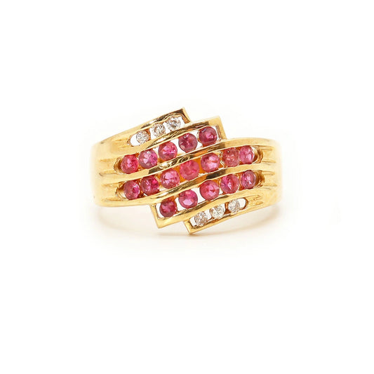 18K Yellow Gold Ruby 0.05ct Diamond Ring