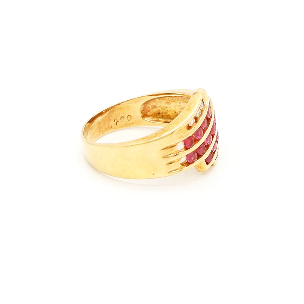 18K Yellow Gold Ruby 0.05ct Diamond Ring