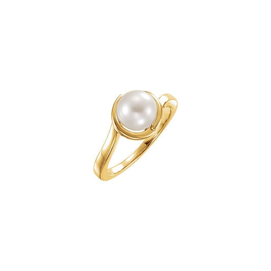 Cultured White Freshwater Pearl Ring