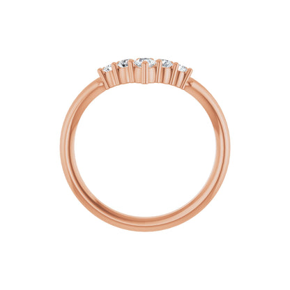 1/4 CTW Natural Diamond Graduated V Ring