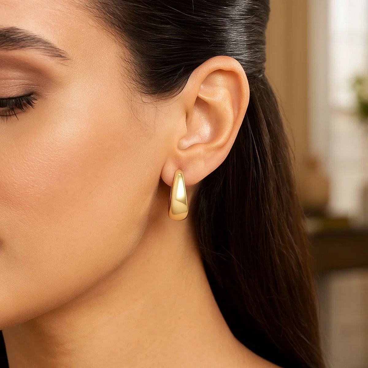 14k Yellow Gold Large Tapered Hoop Earrings