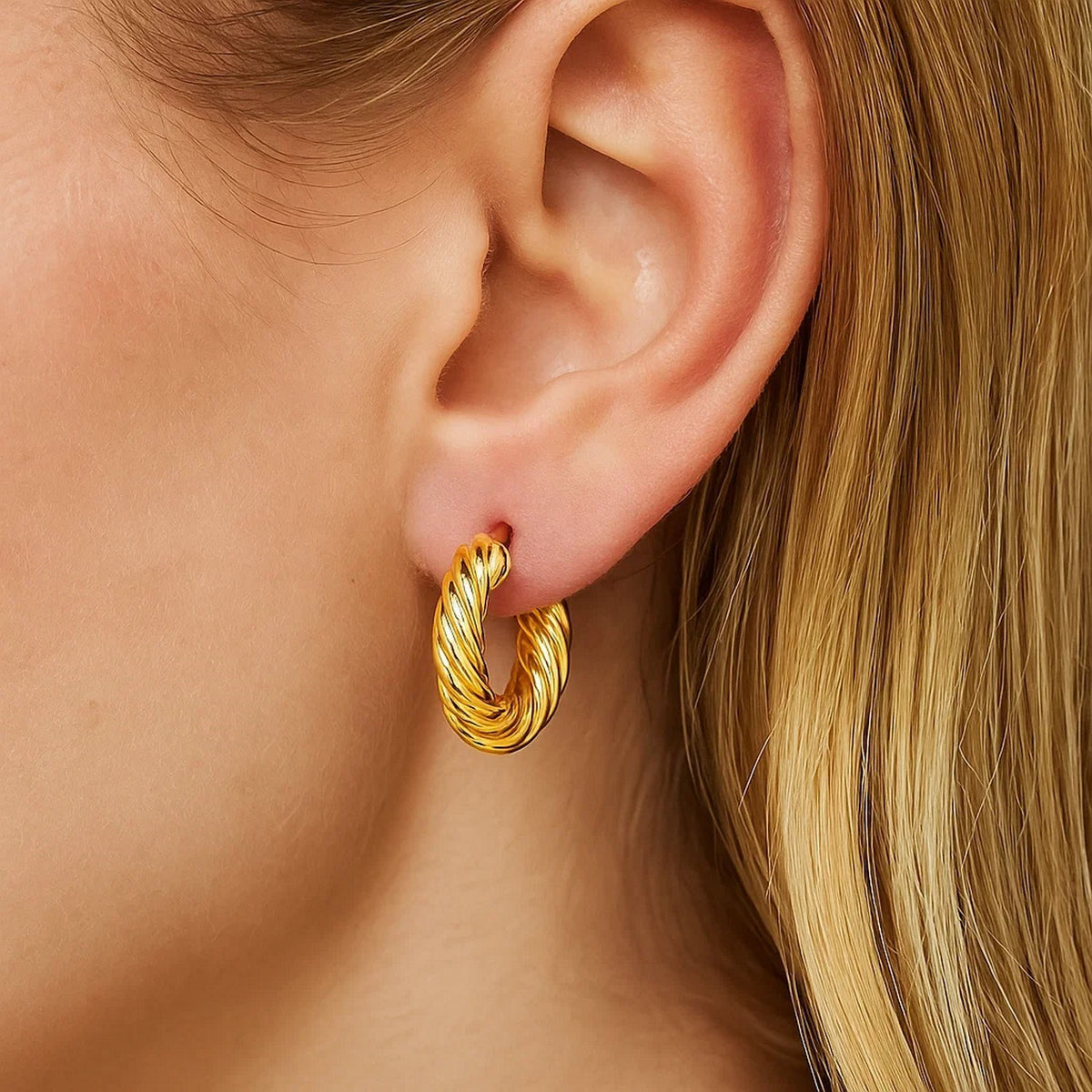 14k Yellow Gold Twisted Cable Small Hoop Earrings