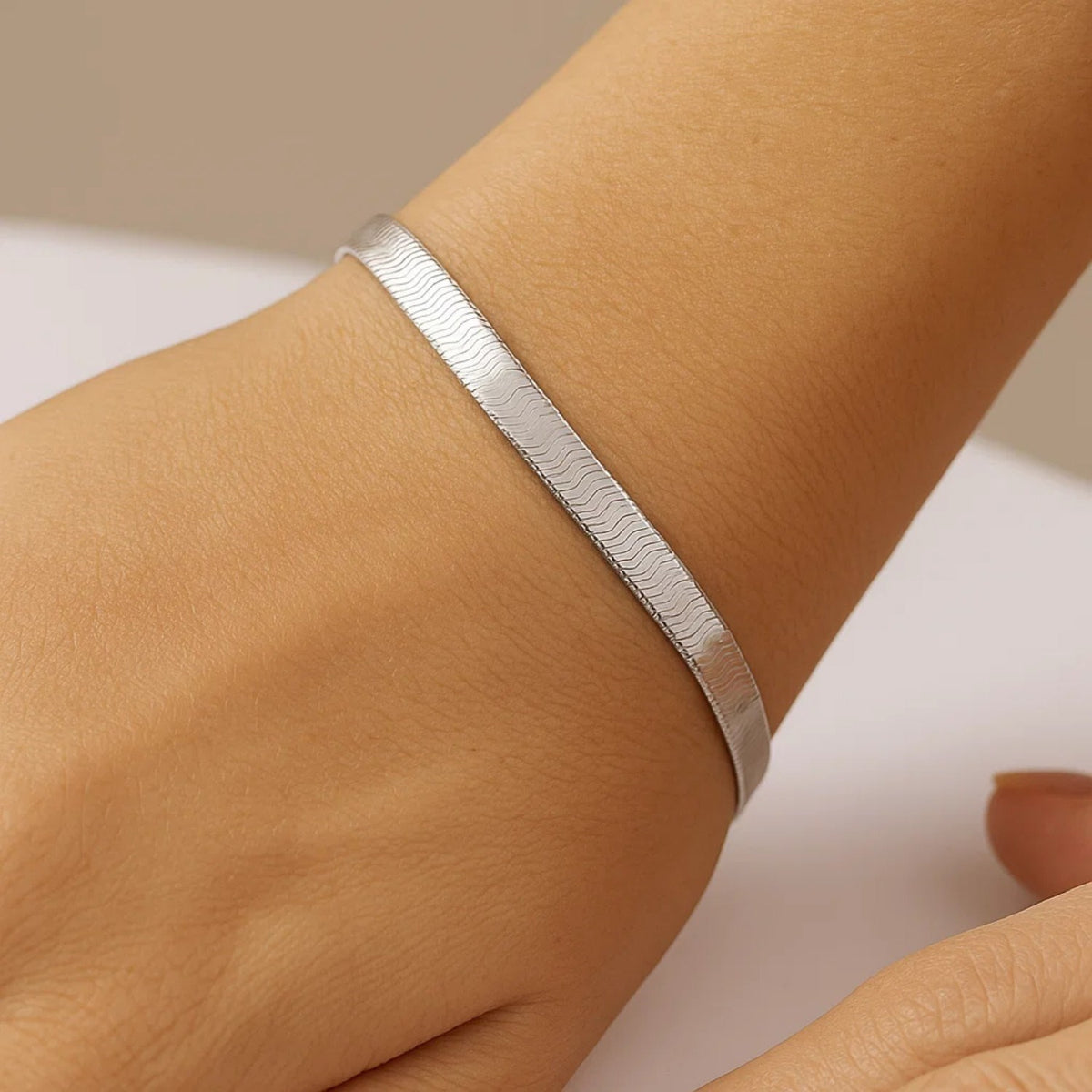14k Super Flex Herringbone Bracelet (6.00 mm)