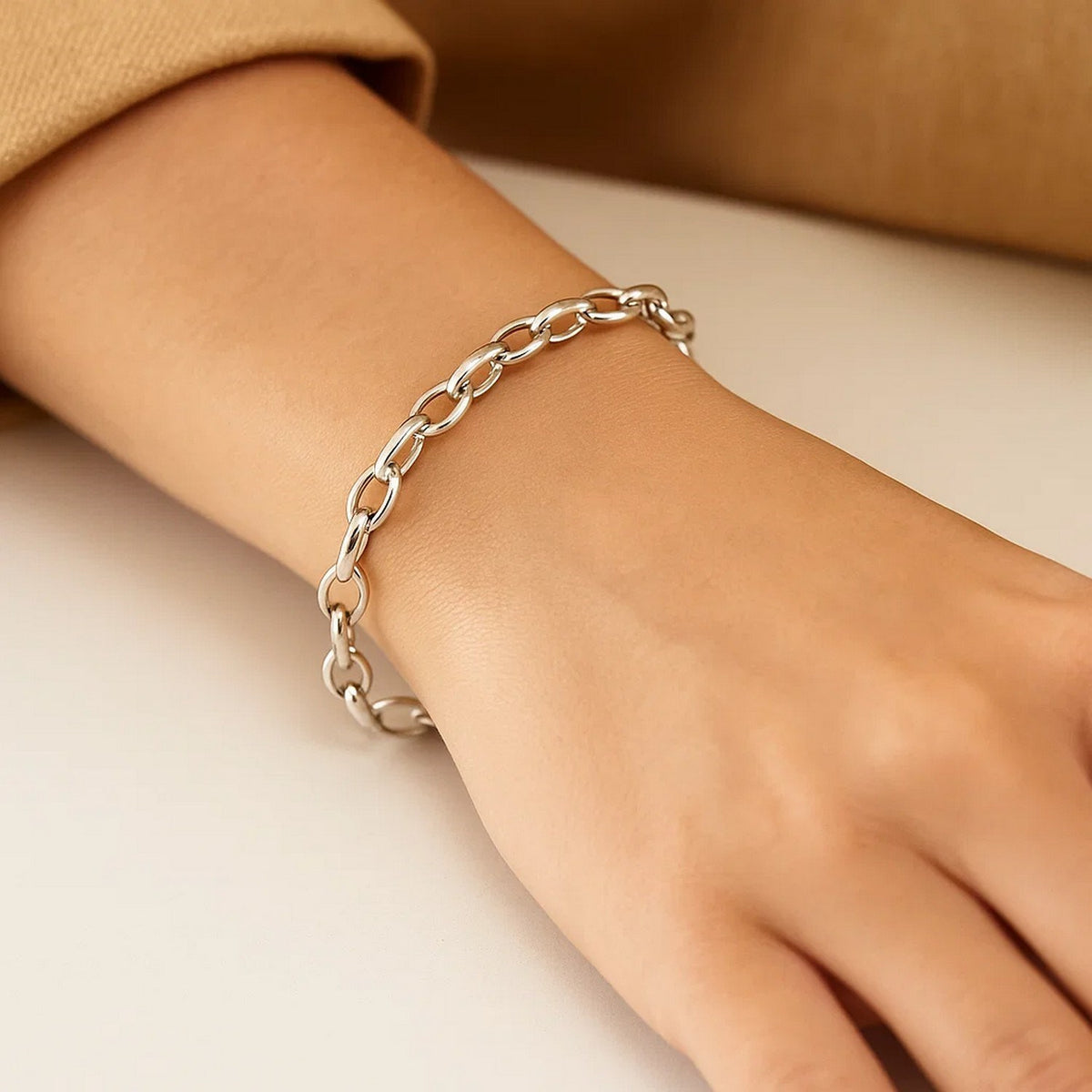 14k Oval Rolo Bracelet (3.20 mm)