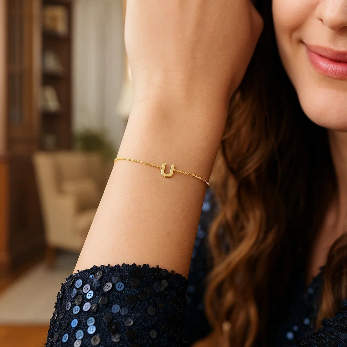 14K Yellow Gold Mini Initial U Bracelet