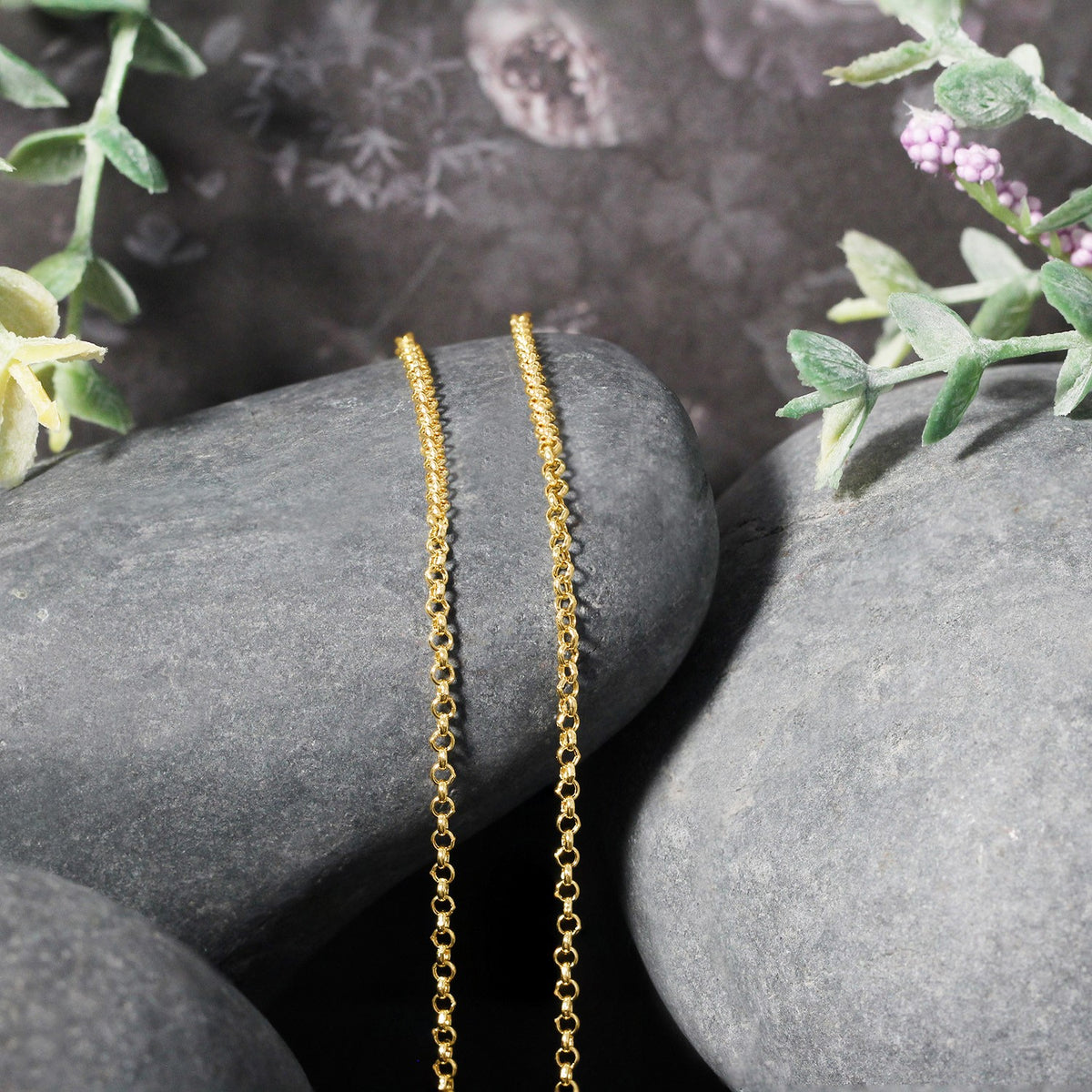 14k Yellow Gold Rolo Chain