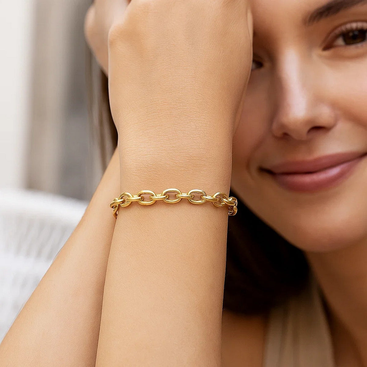 14K Yellow Gold Charm Lock Rolo Chain Bracelet (5.10 mm)
