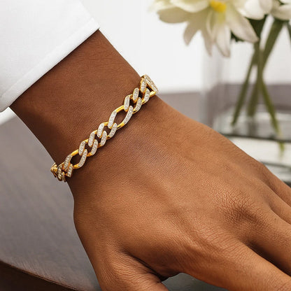 14k White Pave High Polish Modern Lite Figaro Bracelet (9.50 mm)