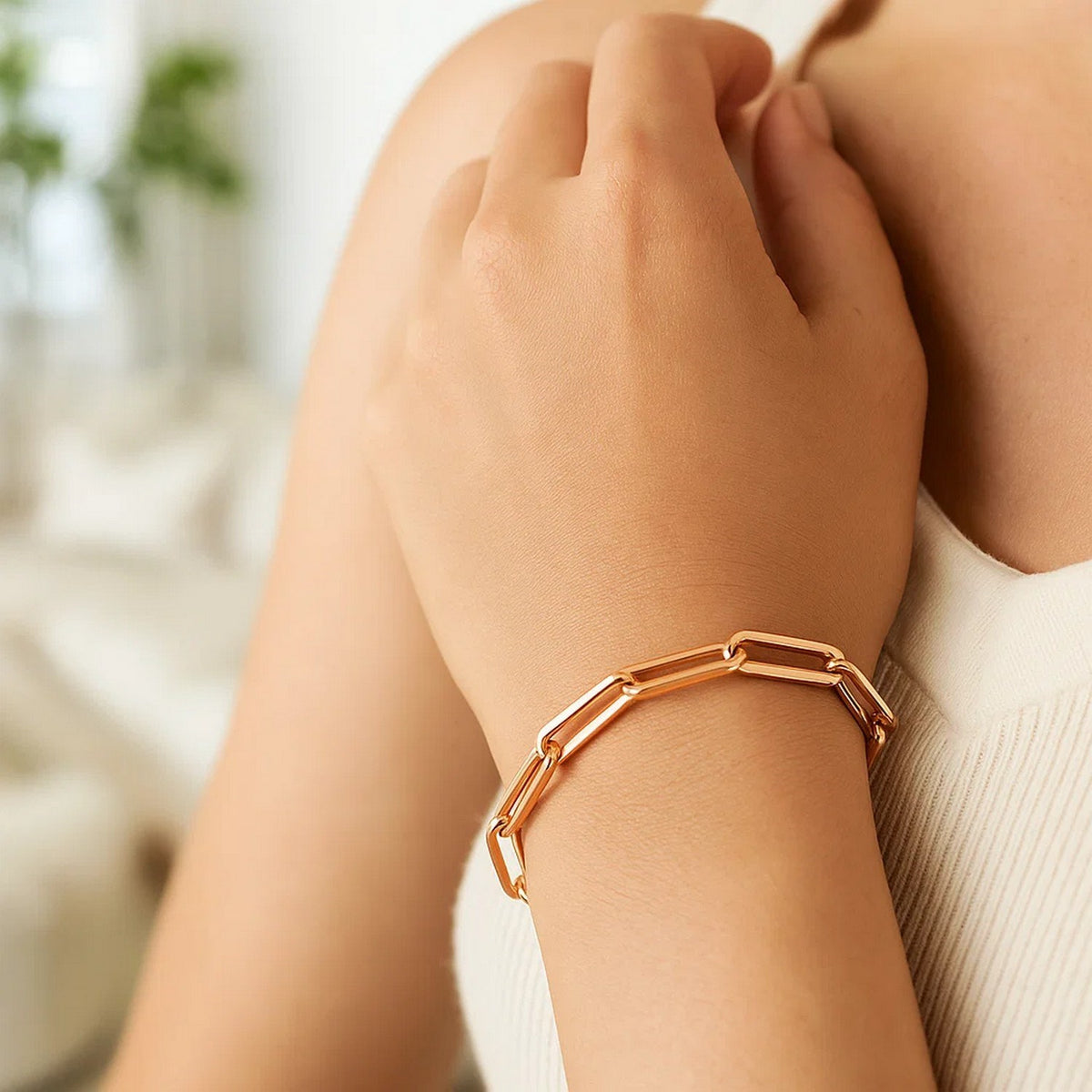 14K Extra Wide Paperclip Chain Bracelet (6.10 mm)