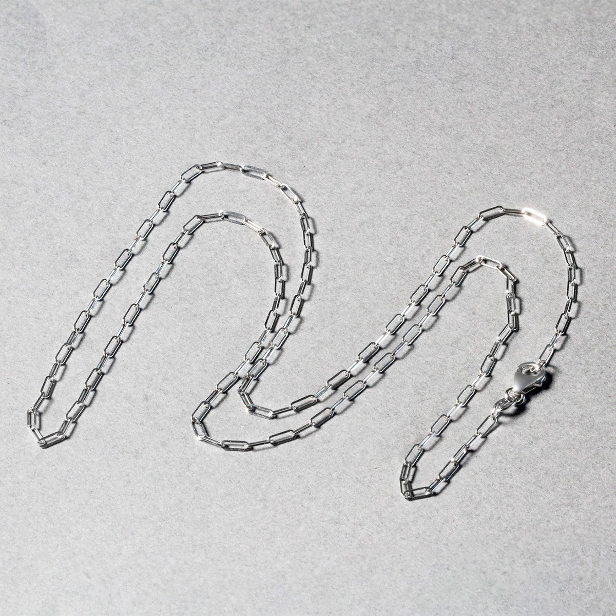 18K Fine Paperclip Chain (1.50 mm)
