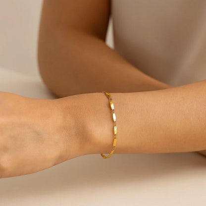 14K Yellow Gold Flat Pebble Link Bracelet (2.50 mm)