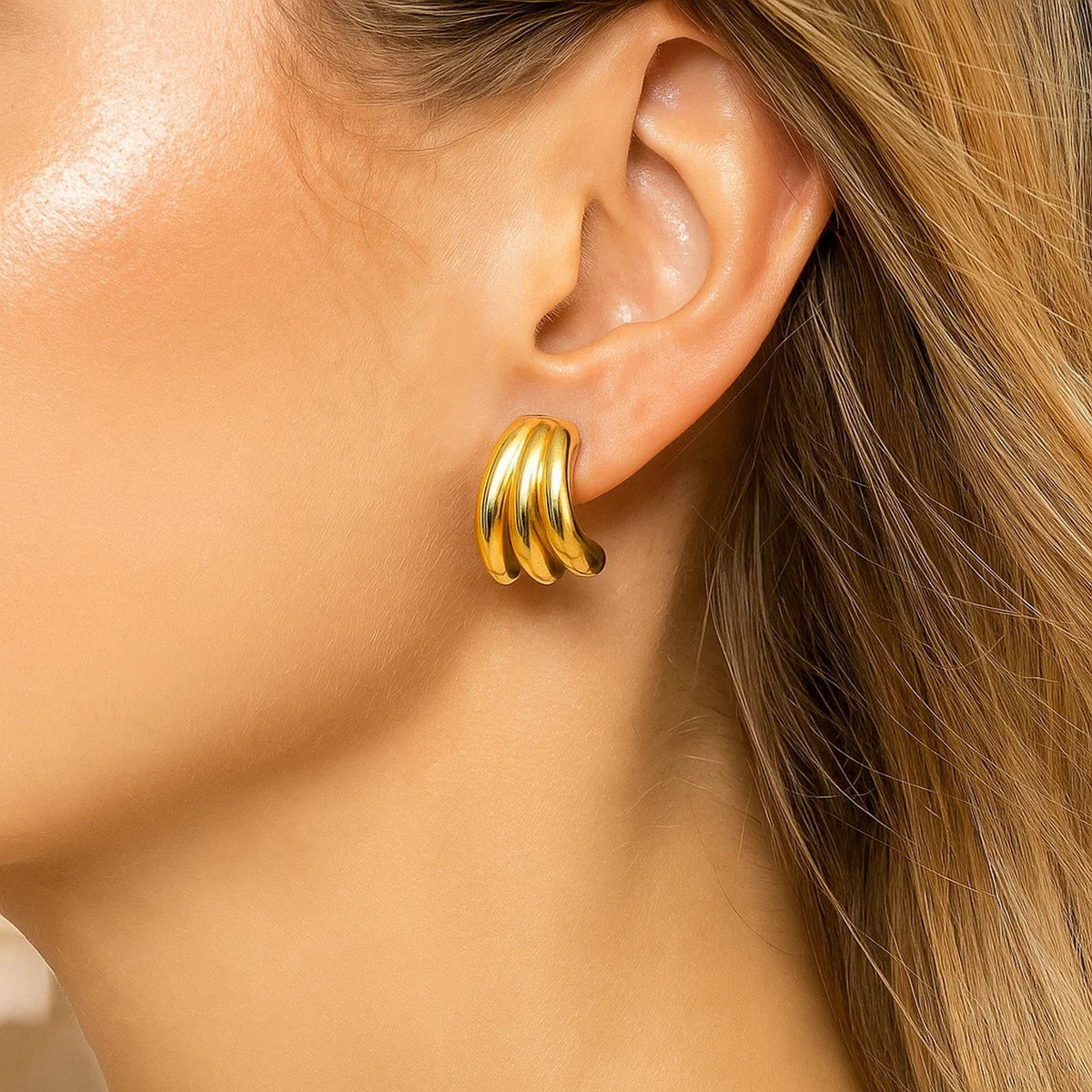 14K Yellow Gold Triple Row Splayed Hoop Earrings