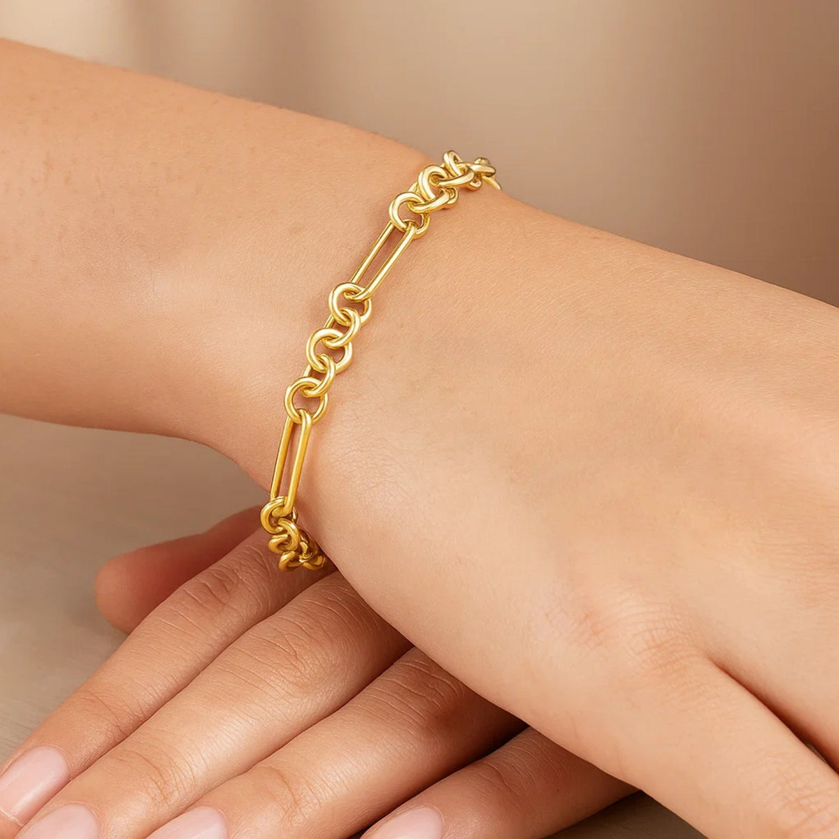14K Yellow Gold Five And One Paperclip Link Chain Bracelet