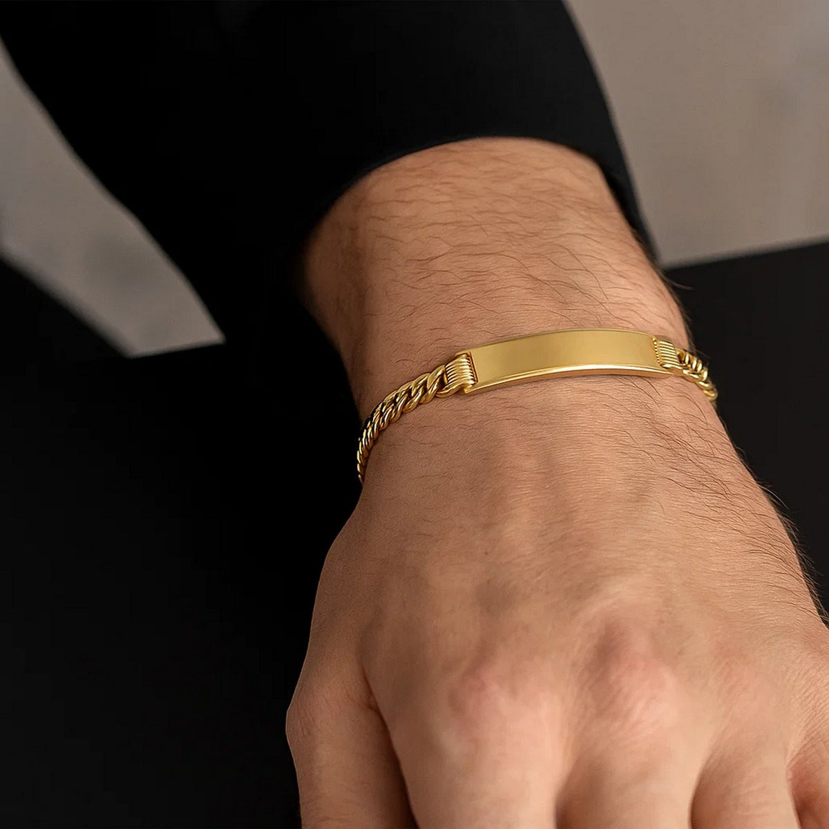 14K Yellow Gold Lite Cuban ID Bracelet (7.20 mm)