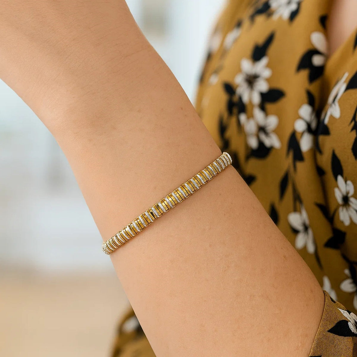 14K White Gold Mini Diamante Bracelet (4.00 mm)