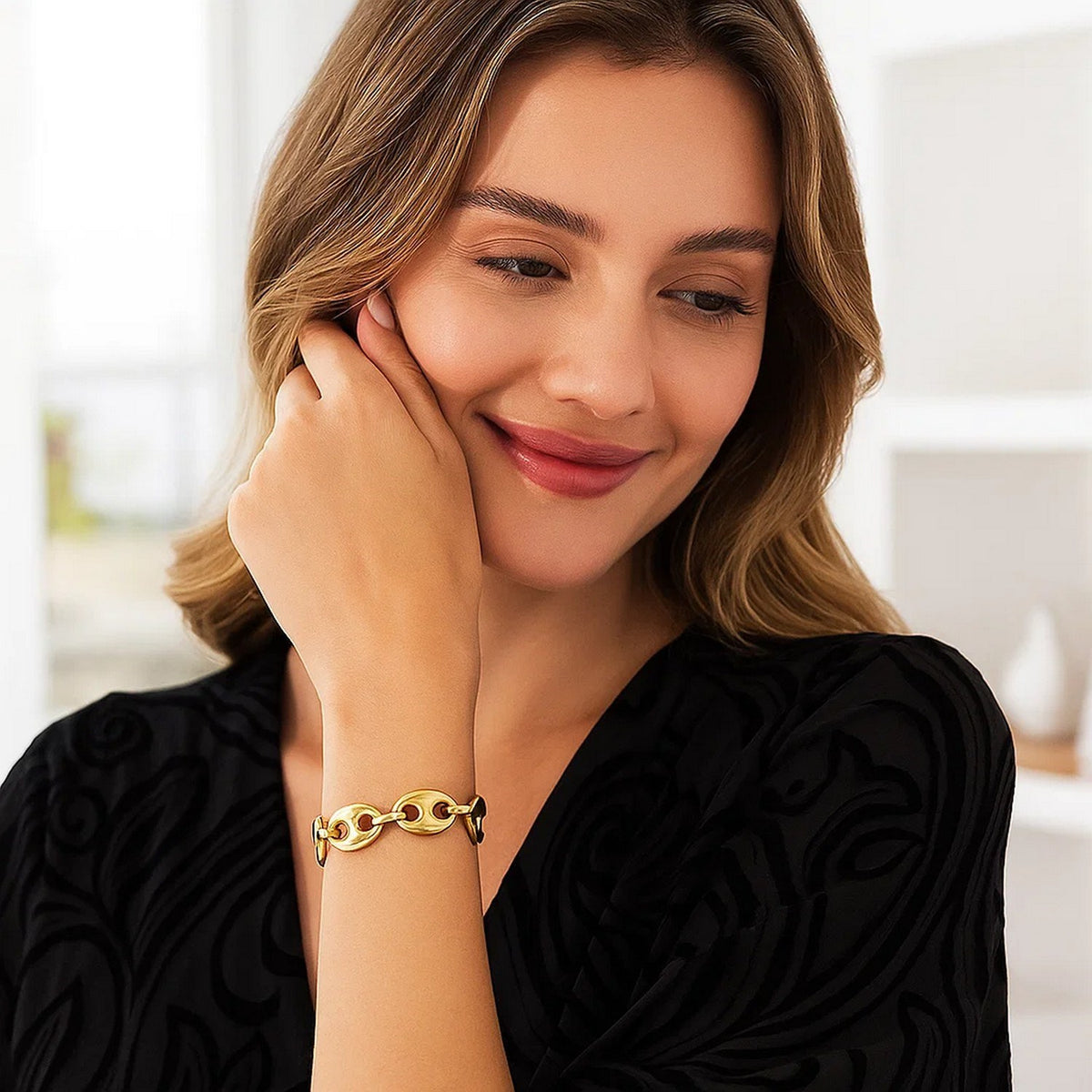 14k Yellow Gold High Polish Lite Puffed Mariner Link Bracelet  (12.00 mm)
