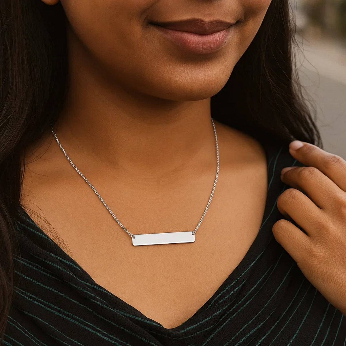 14k Smooth Flat Horizontal Bar Style Necklace