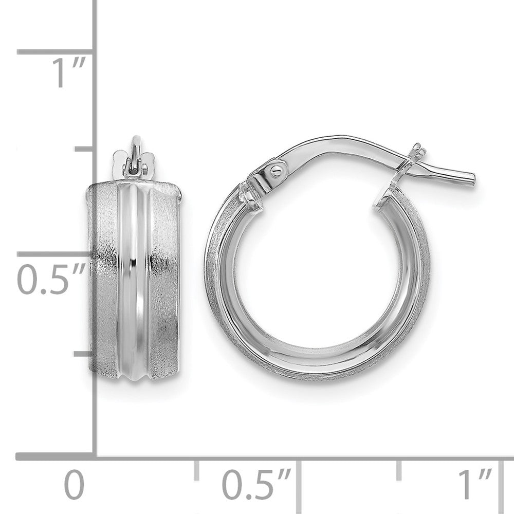 Polished and Satin Round Hoop Earrings - 1.53g