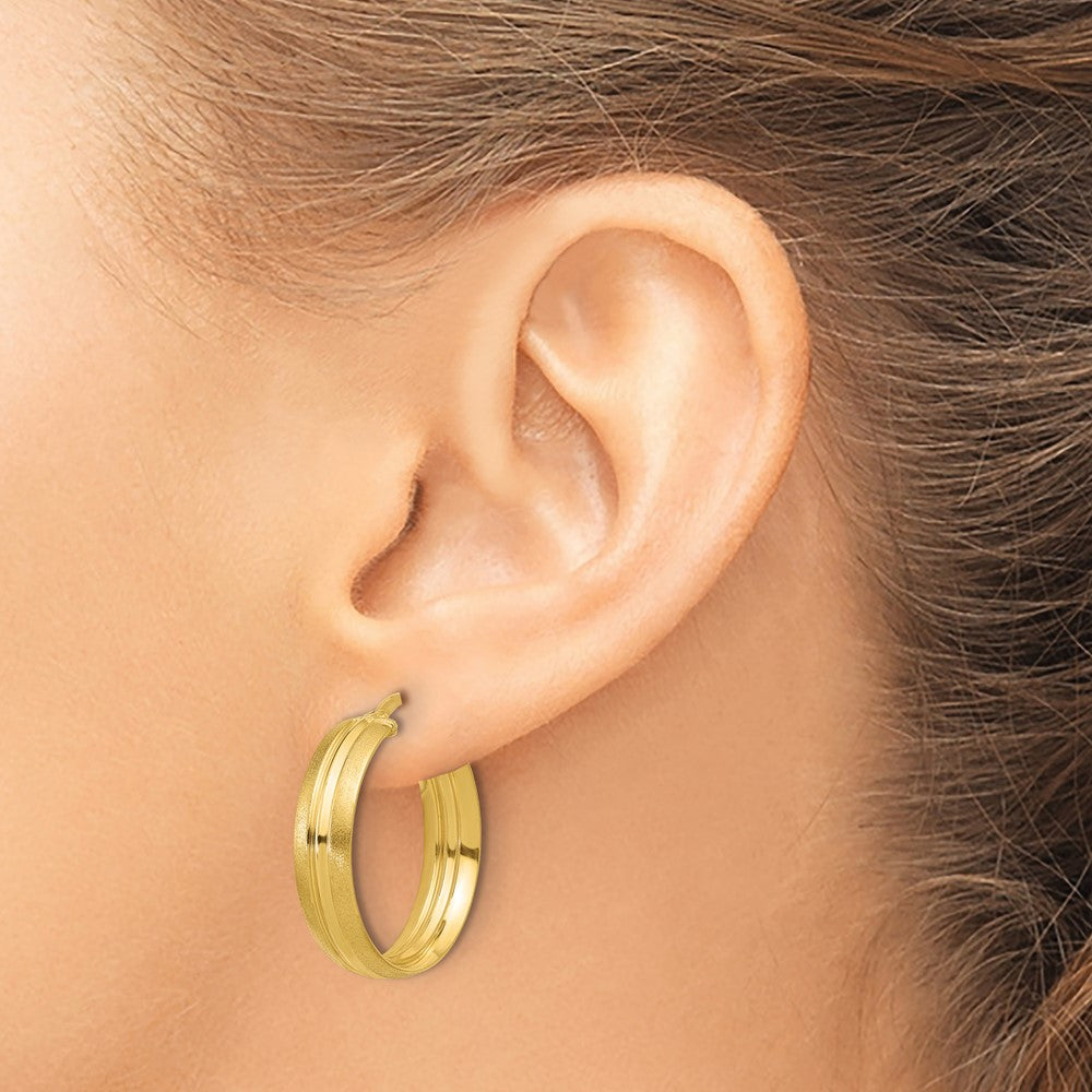 Polished and Satin Round Hoop Earrings - 2.44-2.46g