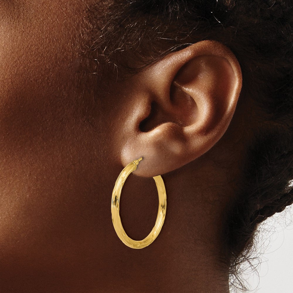 Polished and Grooved Round Hoop Earrings - 2.31g