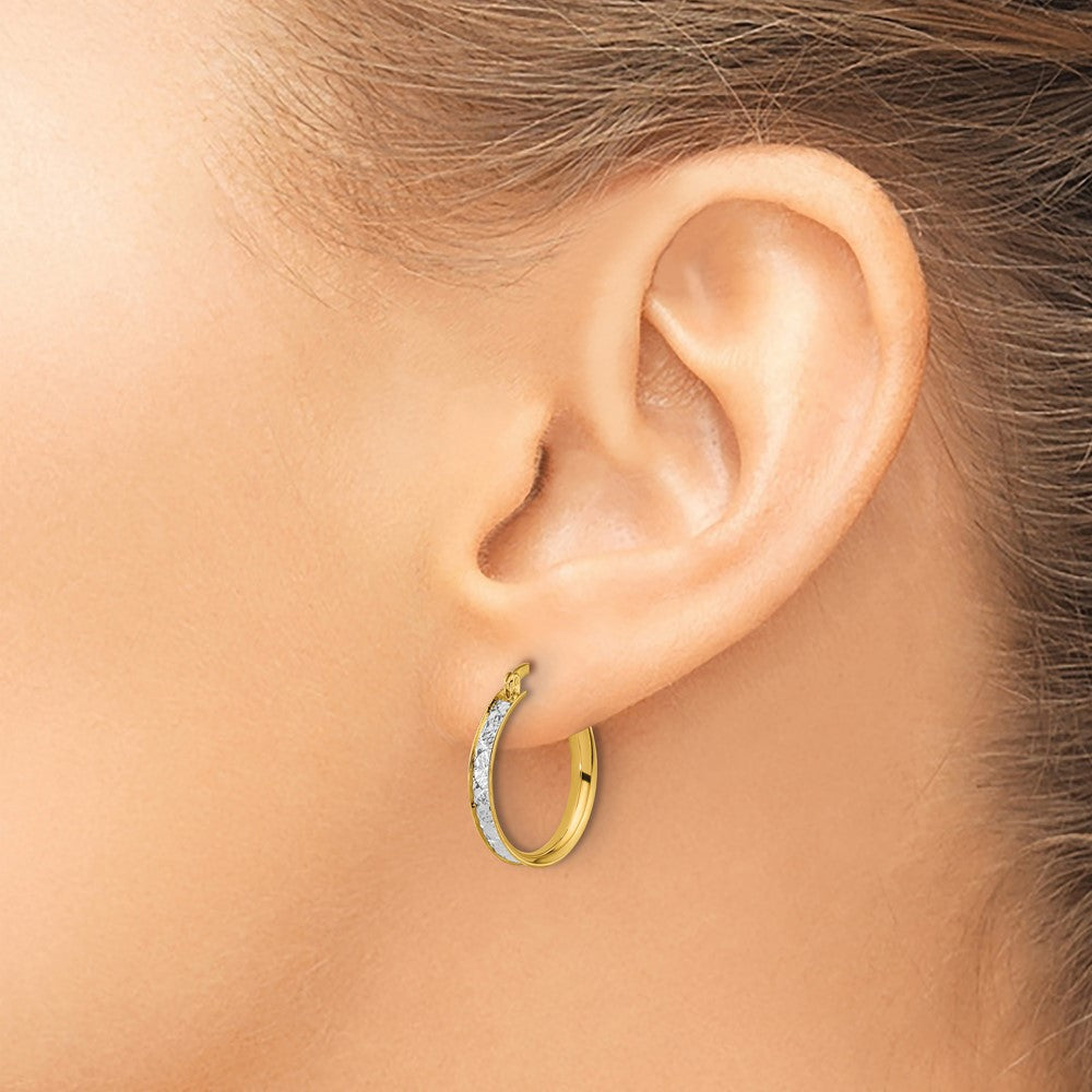 Polished / Diamond-cut Round Hoop Earrings