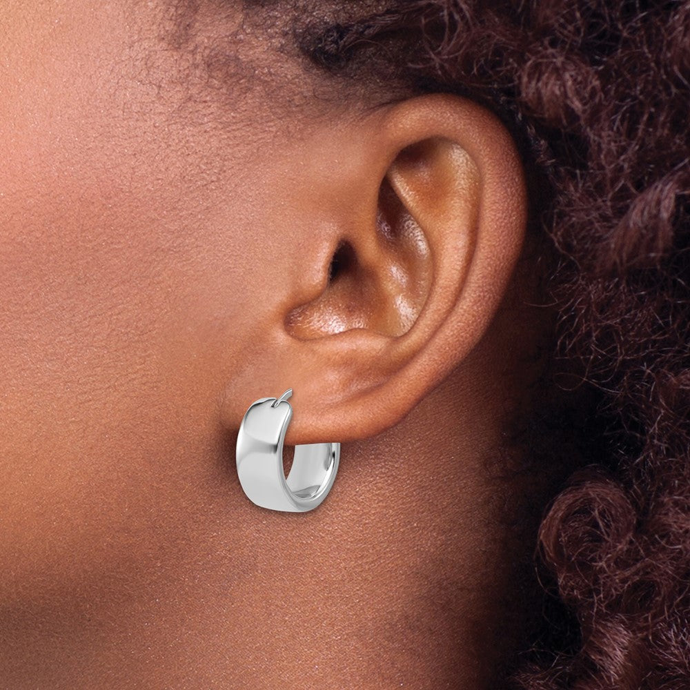 Polished 7.7mm Round Hoop Earrings