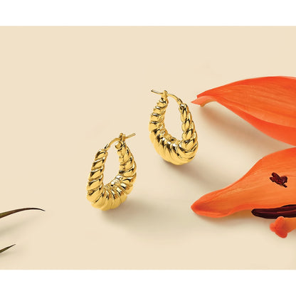 Polished Scallop Oval Hoop Earrings