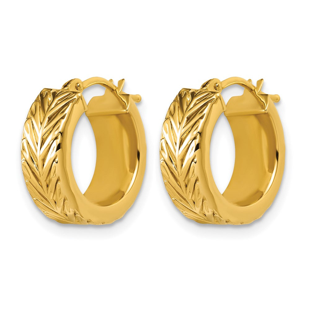 Polished and Grooved Round Hoop Earrings - 2.13g