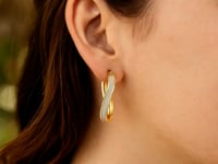 14k White Gold Oval Hoop Twist Glittery Earrings